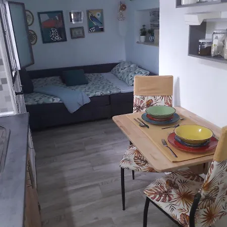 Trini Apartment