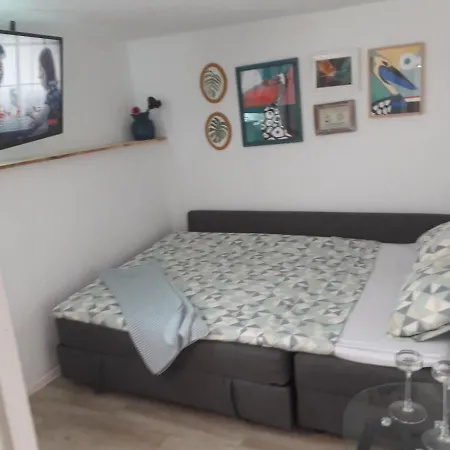 Apartment Trini La Jaca